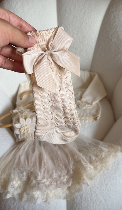 Conjunto beige encaje floral