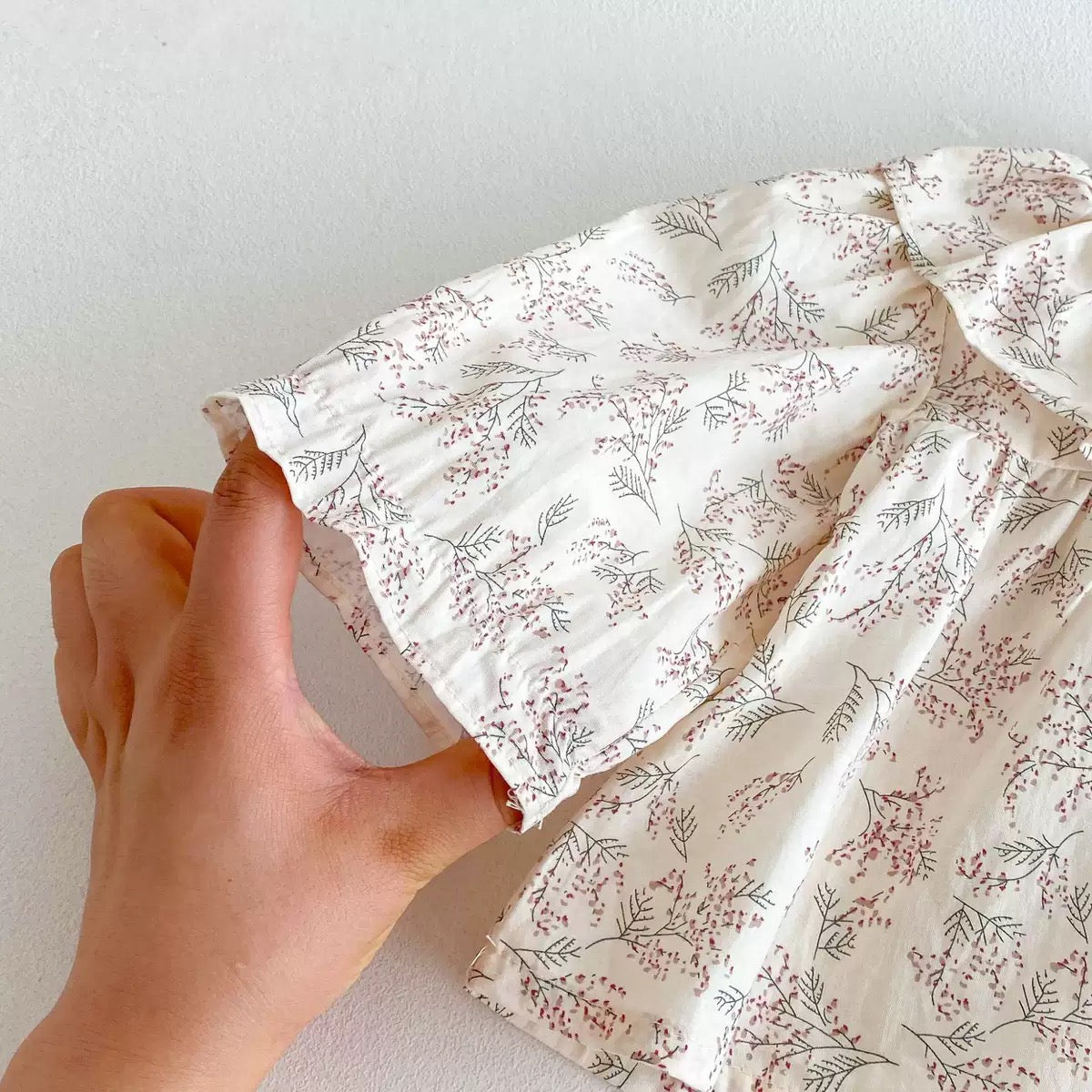 Conjunto Bebé Niña con Blusa Estampada y Body con Tirantes