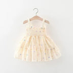 Vestido Beige con Alas de Mariposa para Bebé Niña