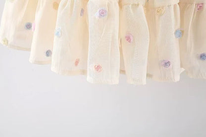 Vestido Beige con Alas de Mariposa para Bebé Niña