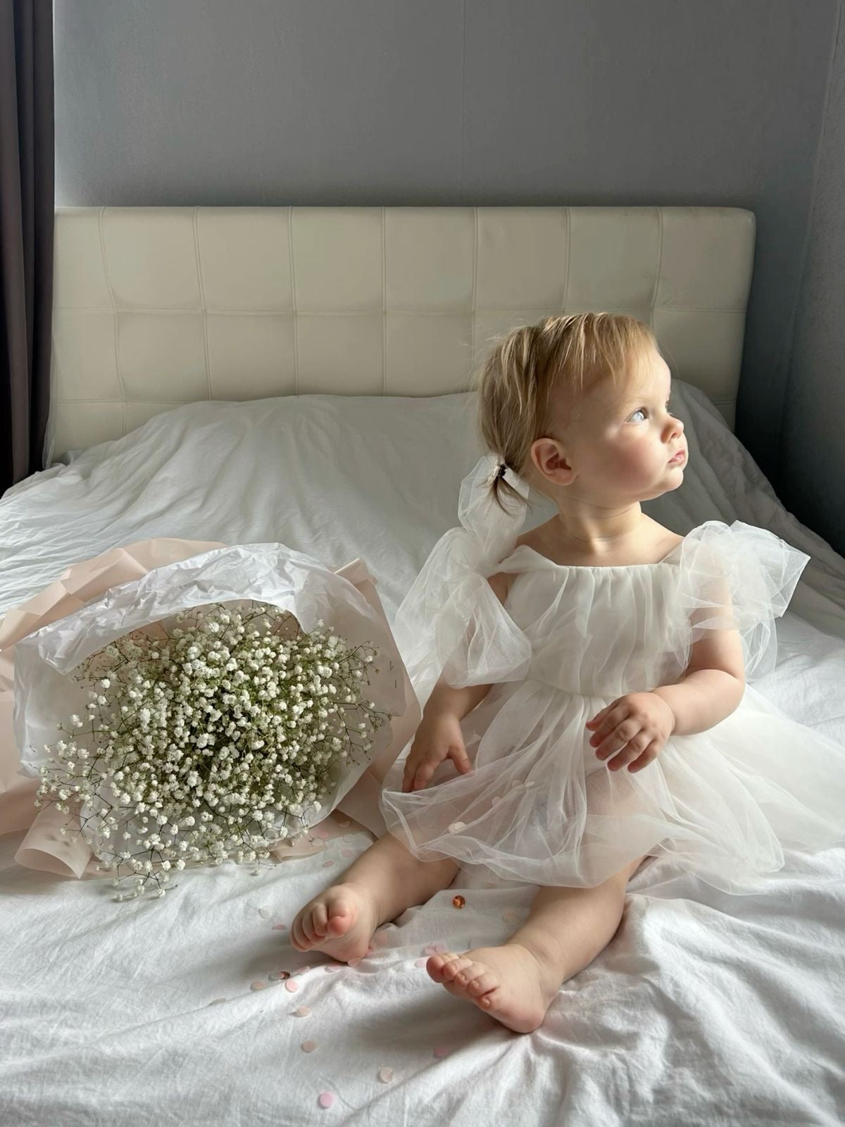 Vestido de Tul con Lazos en los Hombros