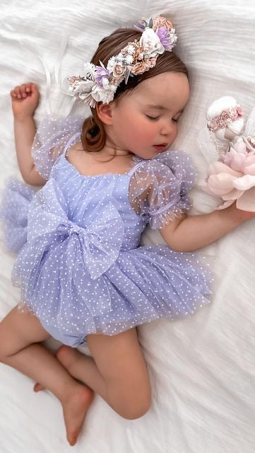 Vestido de encaje lila 💜