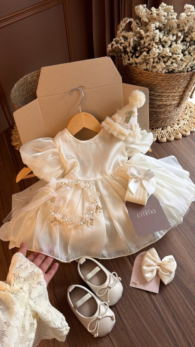 Outfit Vintage para Niña | Vestido, Medias, Zapatos, Tiara y Ganchos | | Ropa de bebé y niña | El Closet de Emma