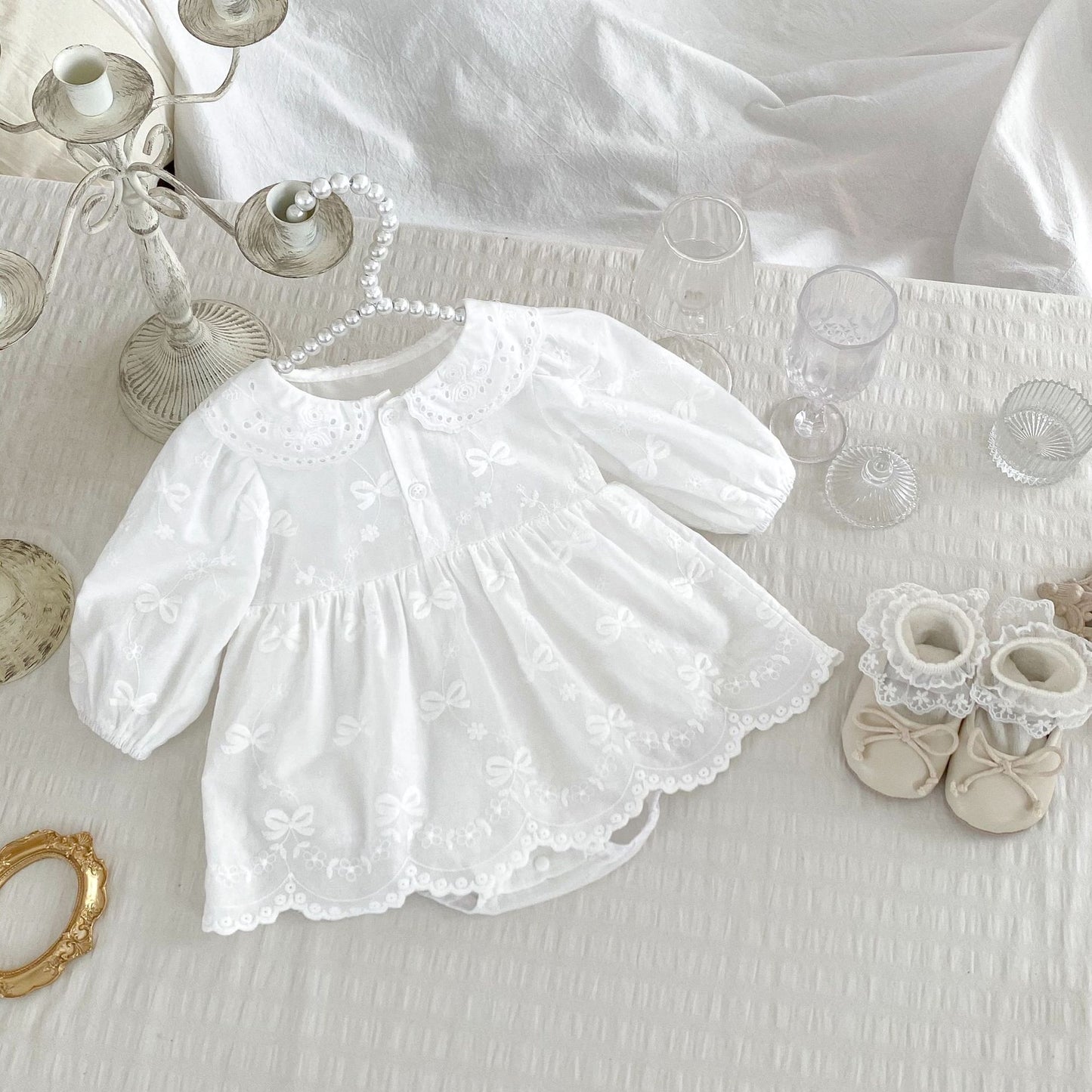 Vestido Body Blanco Bordado – Colección Pureza y Encanto 👼🏻✨