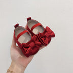 Zapatos de Satén con Lazo Rojo 🎀 – Colección Navidad