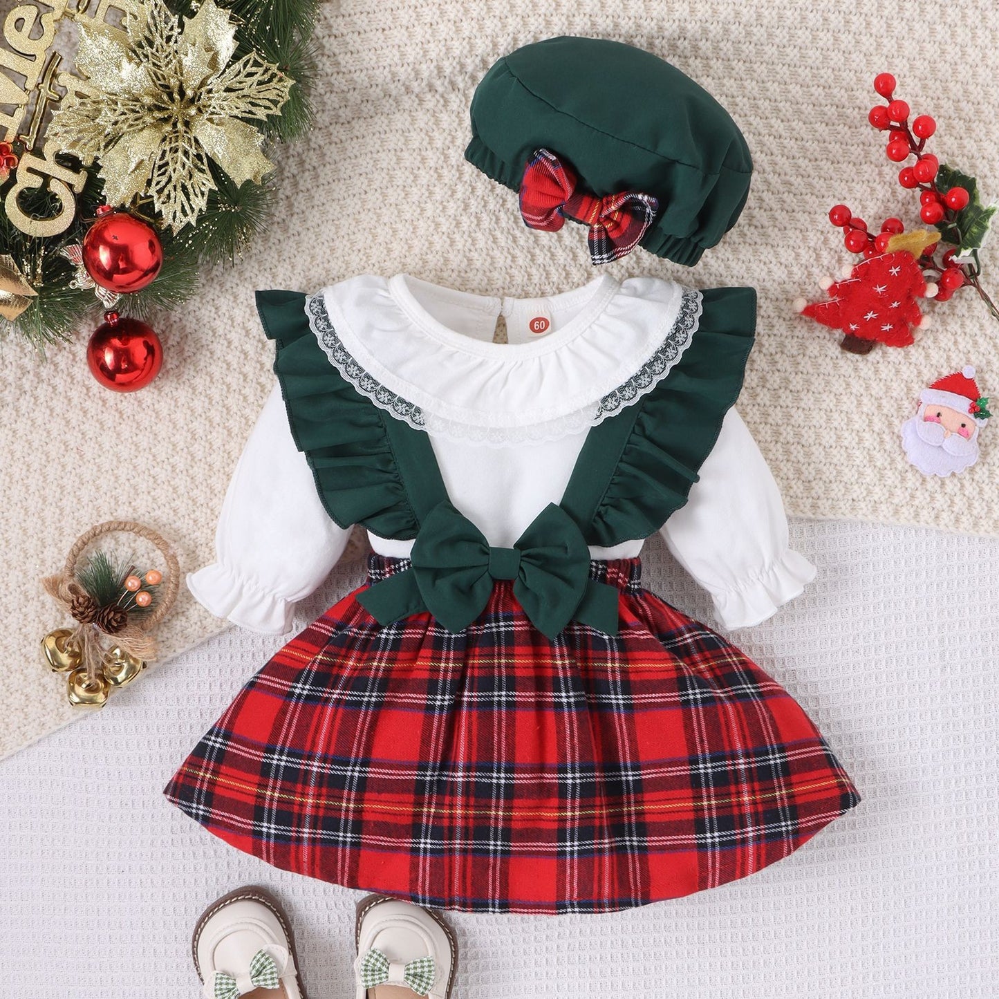 Conjunto con Blusa Blanca y Boina Verde para Bebé Niña