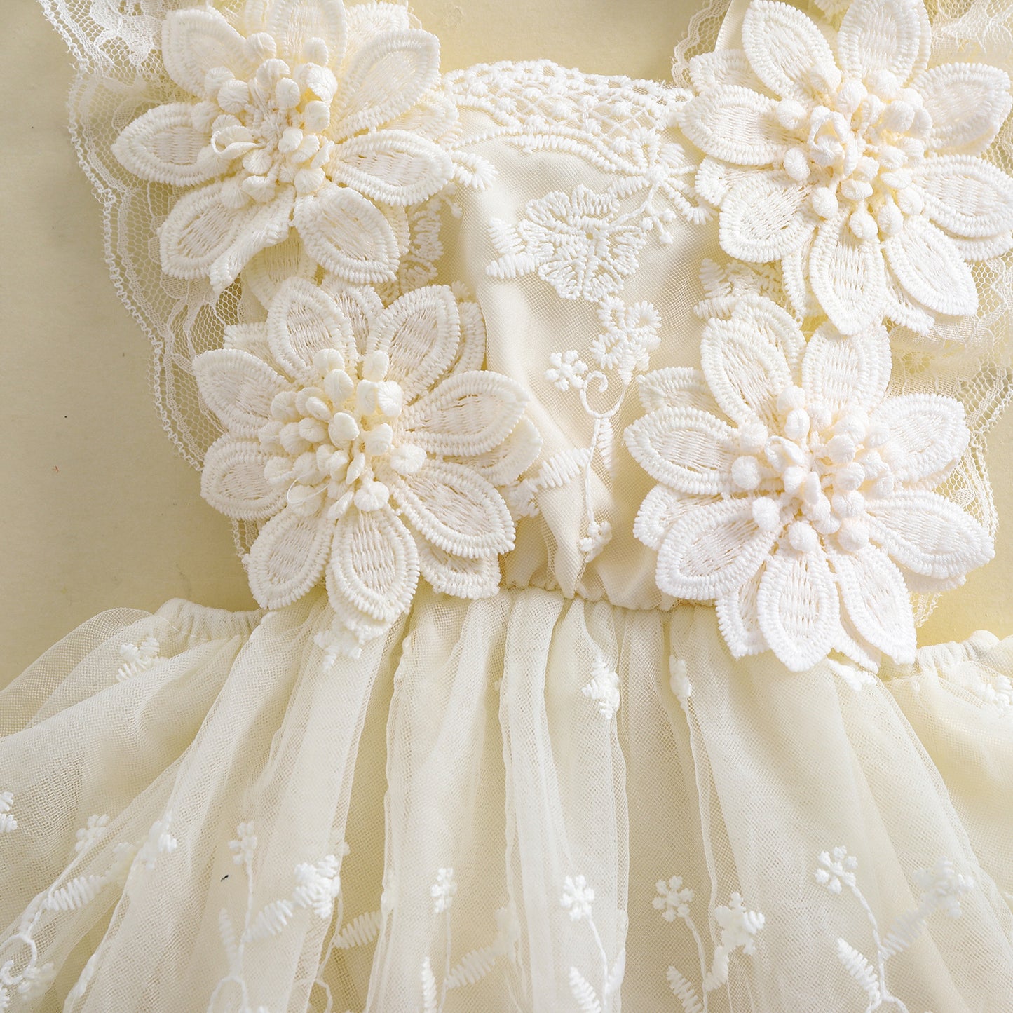 Conjunto para Bebé – Vestido flores de Encaje