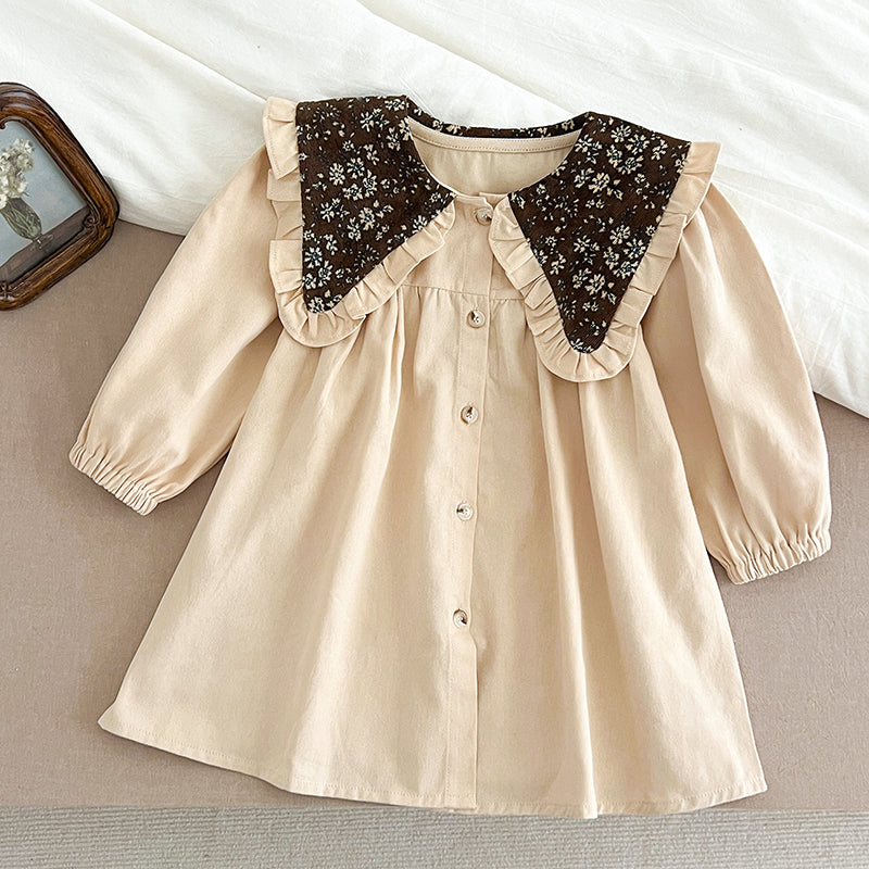 Abrigo Beige con Cuello Vintage de Flores