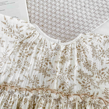 Enterizo Vintage Floral – Dulzura natural para tu bebé