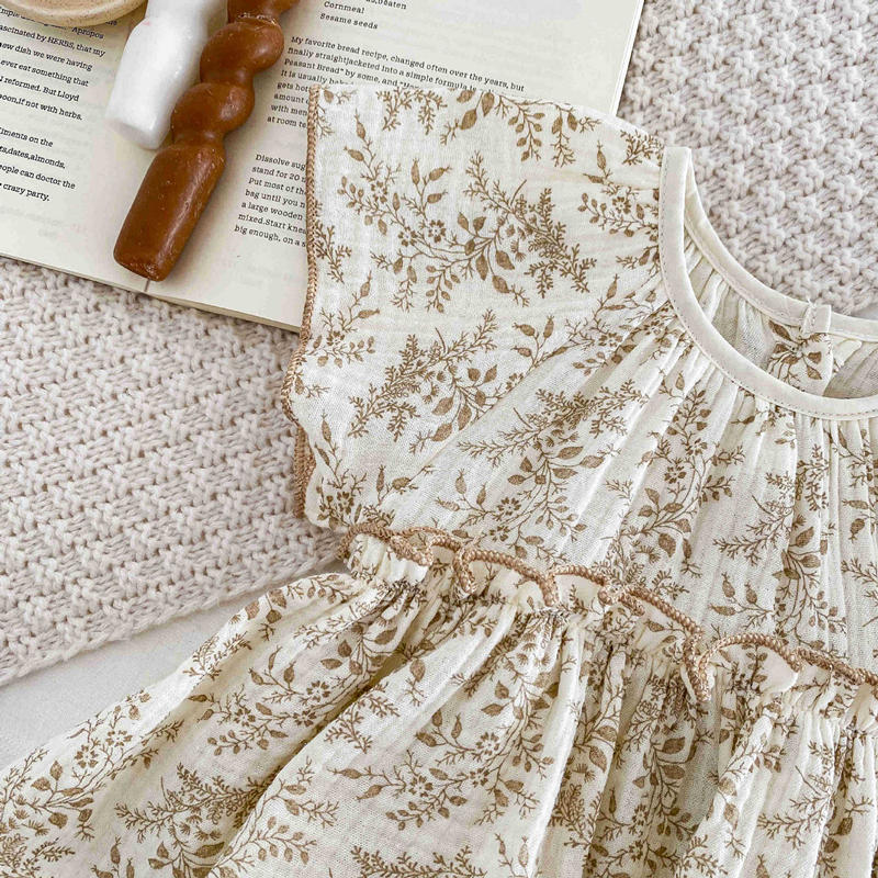 Enterizo Vintage Floral – Dulzura natural para tu bebé