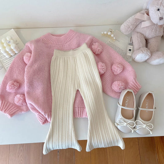 Conjunto Pompones Rosados – Suéter Tejido + Pantalón Acampanado