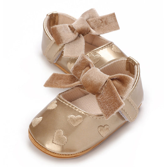 Zapatos Dorados para Bebé con Lazo de Terciopelo – Modelo Golden Heart