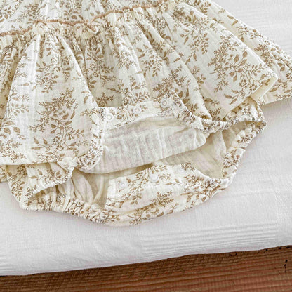 Enterizo Vintage Floral – Dulzura natural para tu bebé