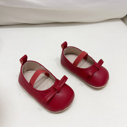 Zapatos Rojos Clásicos con Lazo – Colección Elegancia Infantil