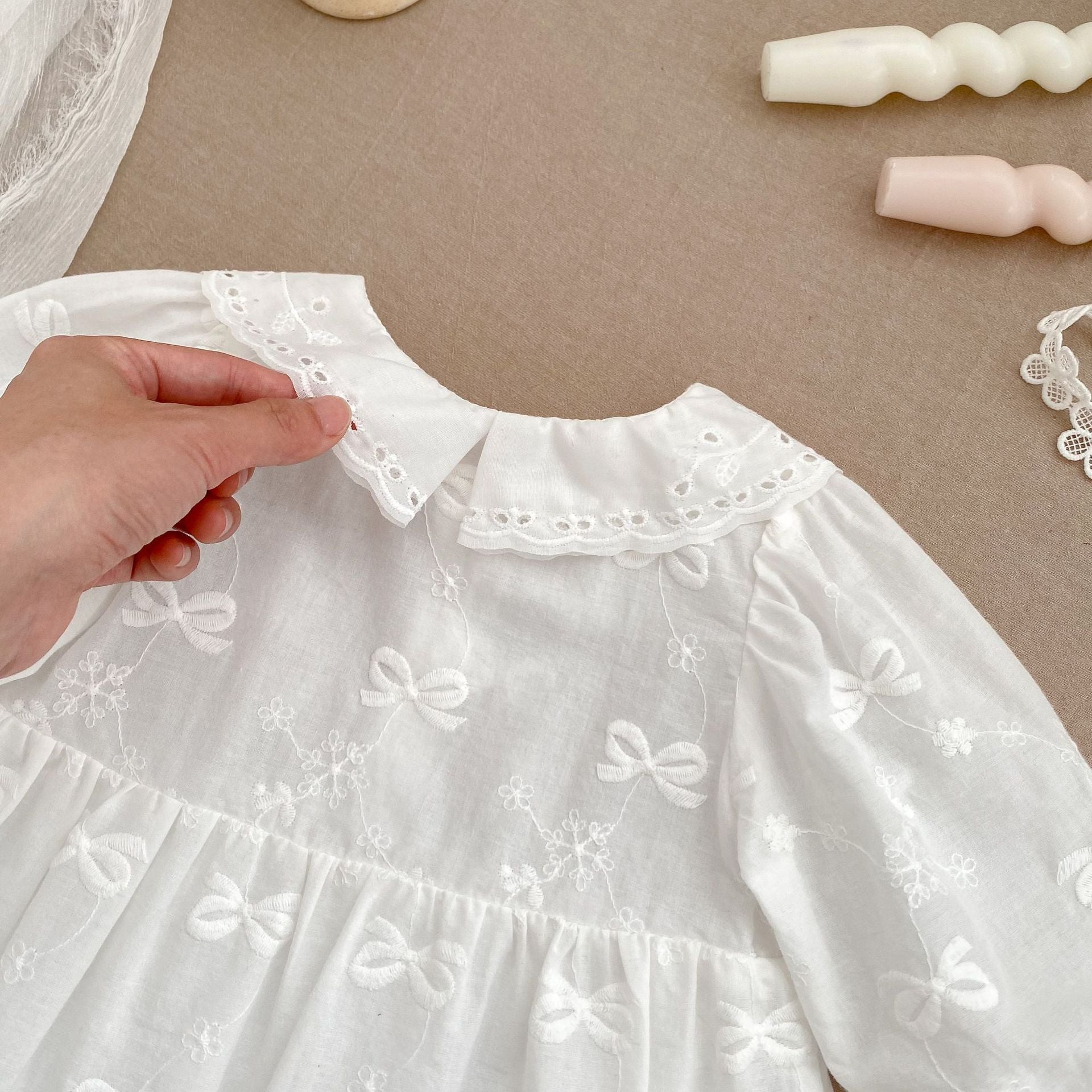 Vestido Body Blanco Bordado – Colección Pureza y Encanto 👼🏻✨