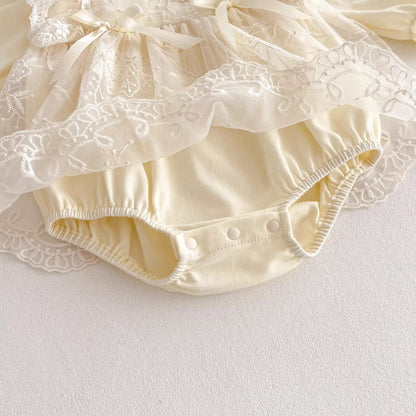 Vestido de Encaje Marfil con Bordado Floral y Lazos