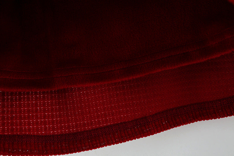 Vestido Burdeos Princesa con Cuello Volanado y Cartera Bunny