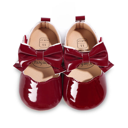 Zapatos de Charol Rojo con Lazo – Colección Elegancia Festiva