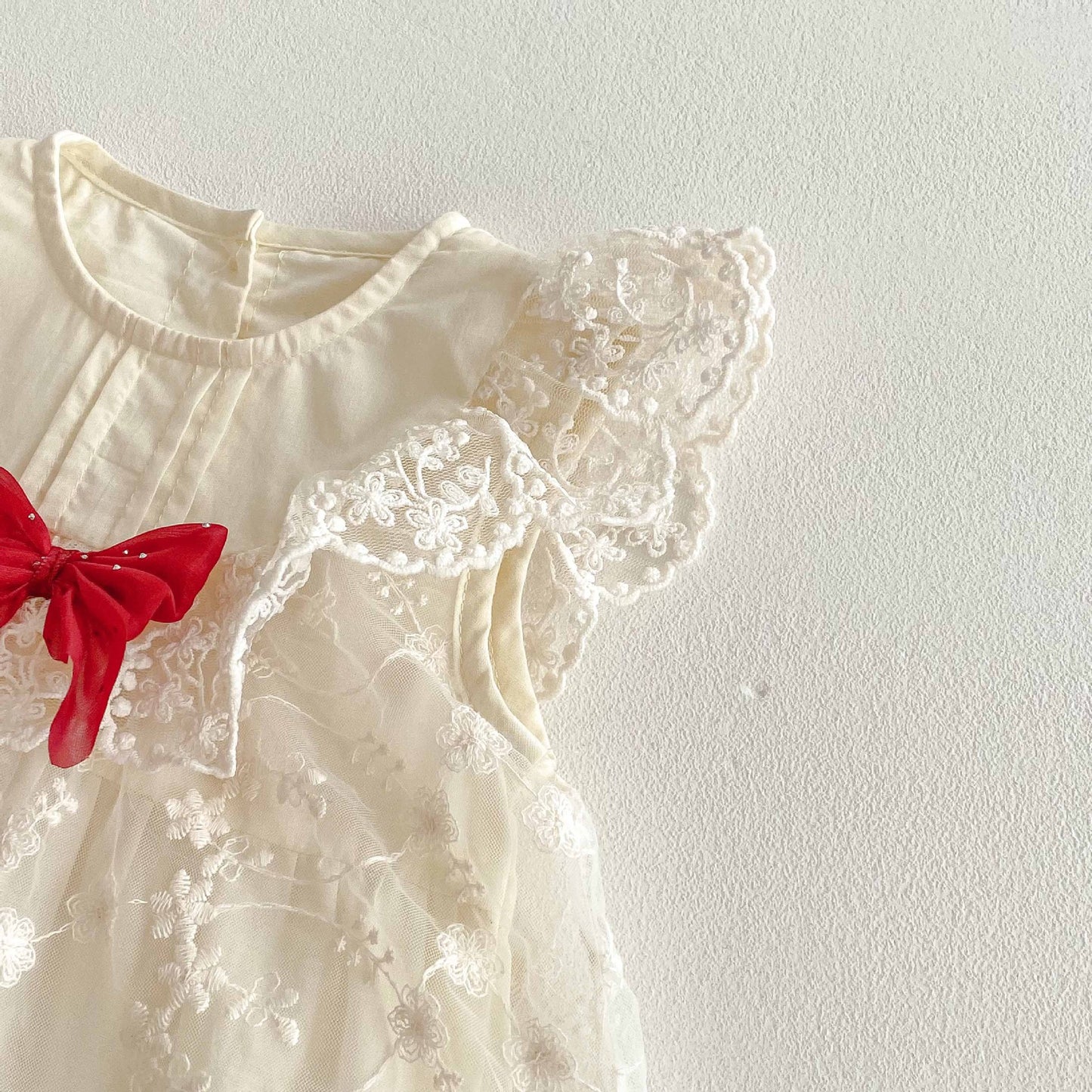 Romper Vestido Ivory Encaje Floral – Lazo Rojo