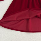 Vestido Rojo Clásico con Cuello Blanco – Colección Encanto de Navidad 🎄👑