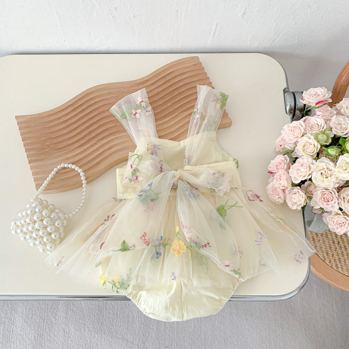 Vestido Rosa con Lazo y Tul Bordado