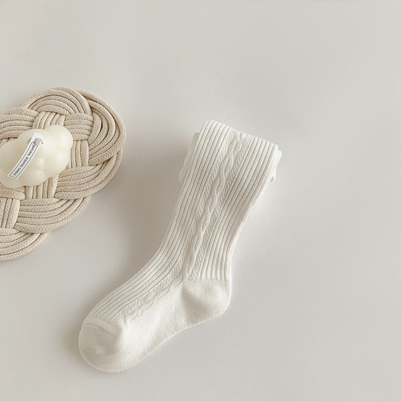 “Básicos Elegantes” – Pantimedias Tejidas para Bebé