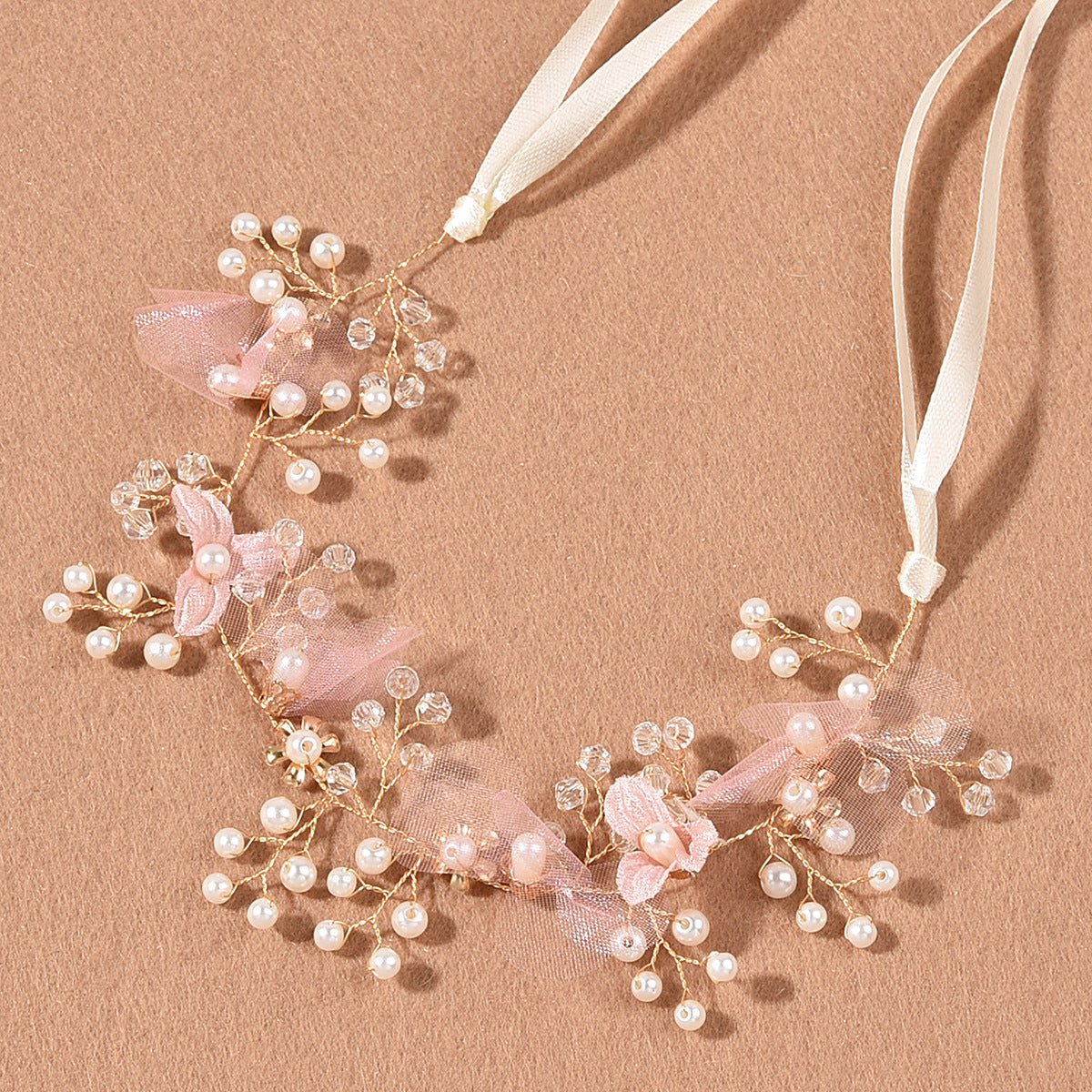 Corona para Bebé Niña con Perlas y Flores Rosa | Tiara Elegante para Bautizo y Cumpleaños | Diademas, coronas | Ropa de bebé y niña | El Closet de Emma Imagen principal del producto