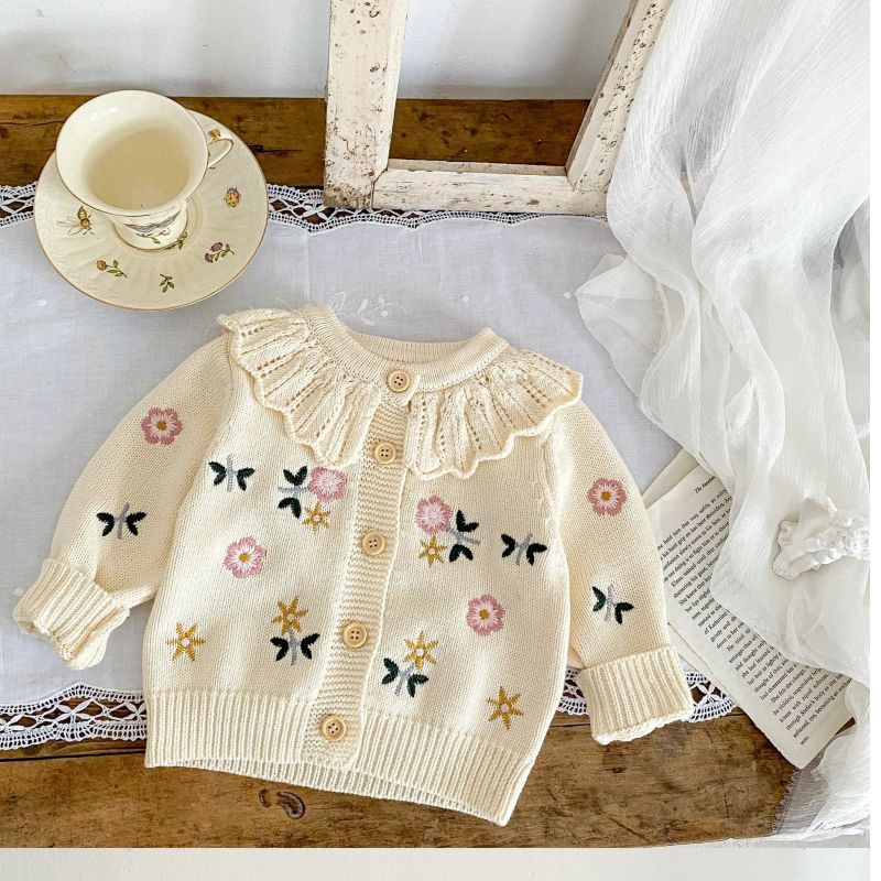 Chompa Tejida Floral para Bebé Niña Color Marfil | Cardigan Elegante de Invierno