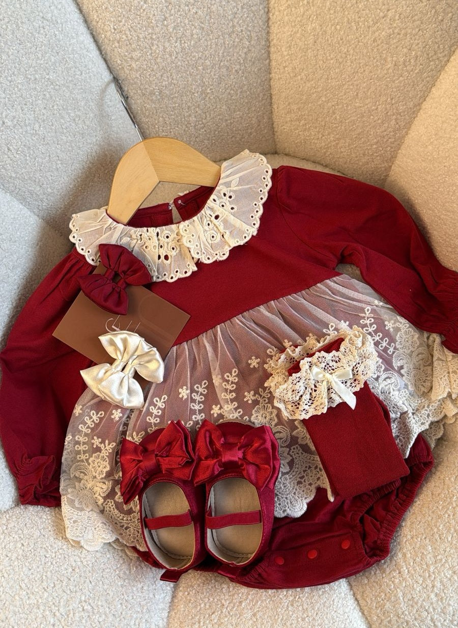 Outfit completo Vestido Tipo Romper Rojo con Encaje para Bebé Niña