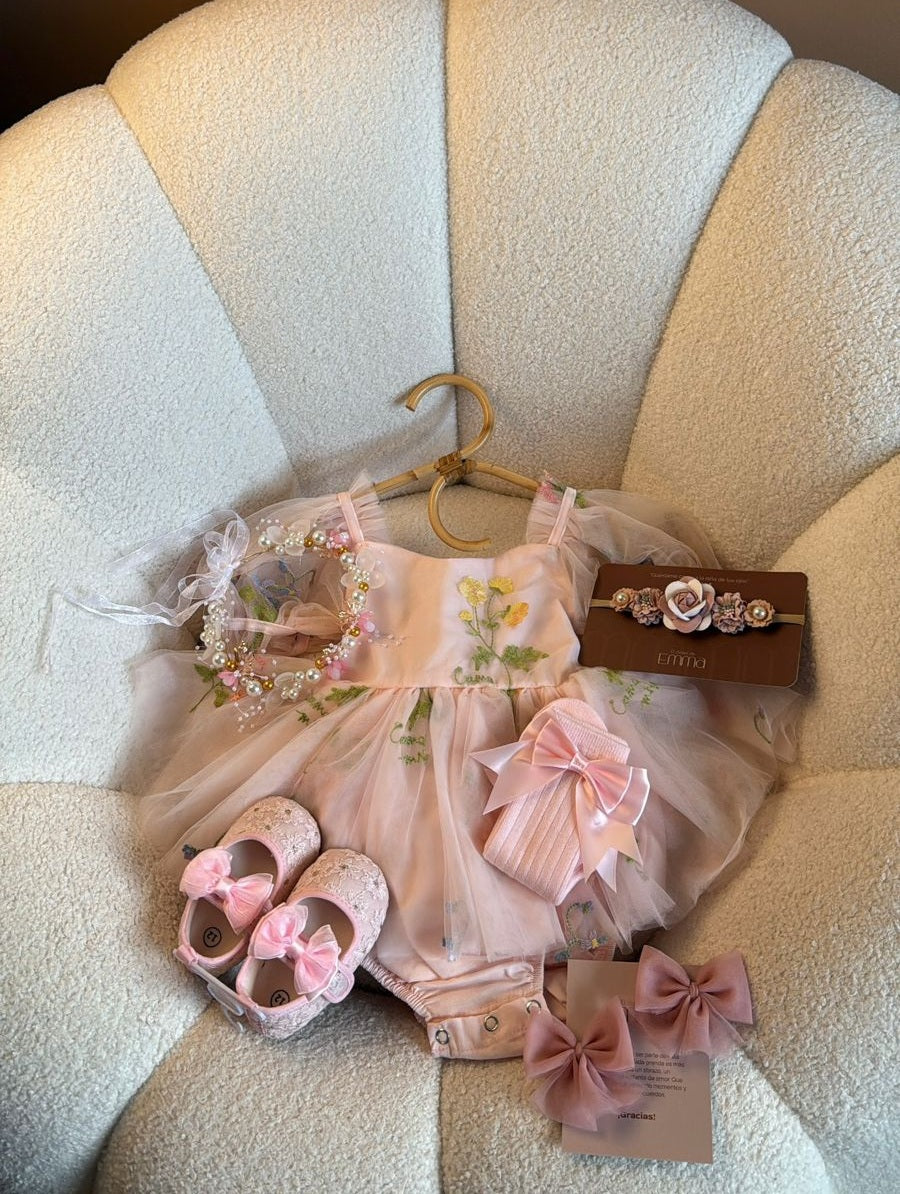Outfit completo Vestido Tul Floral Pastel – Lazo Central