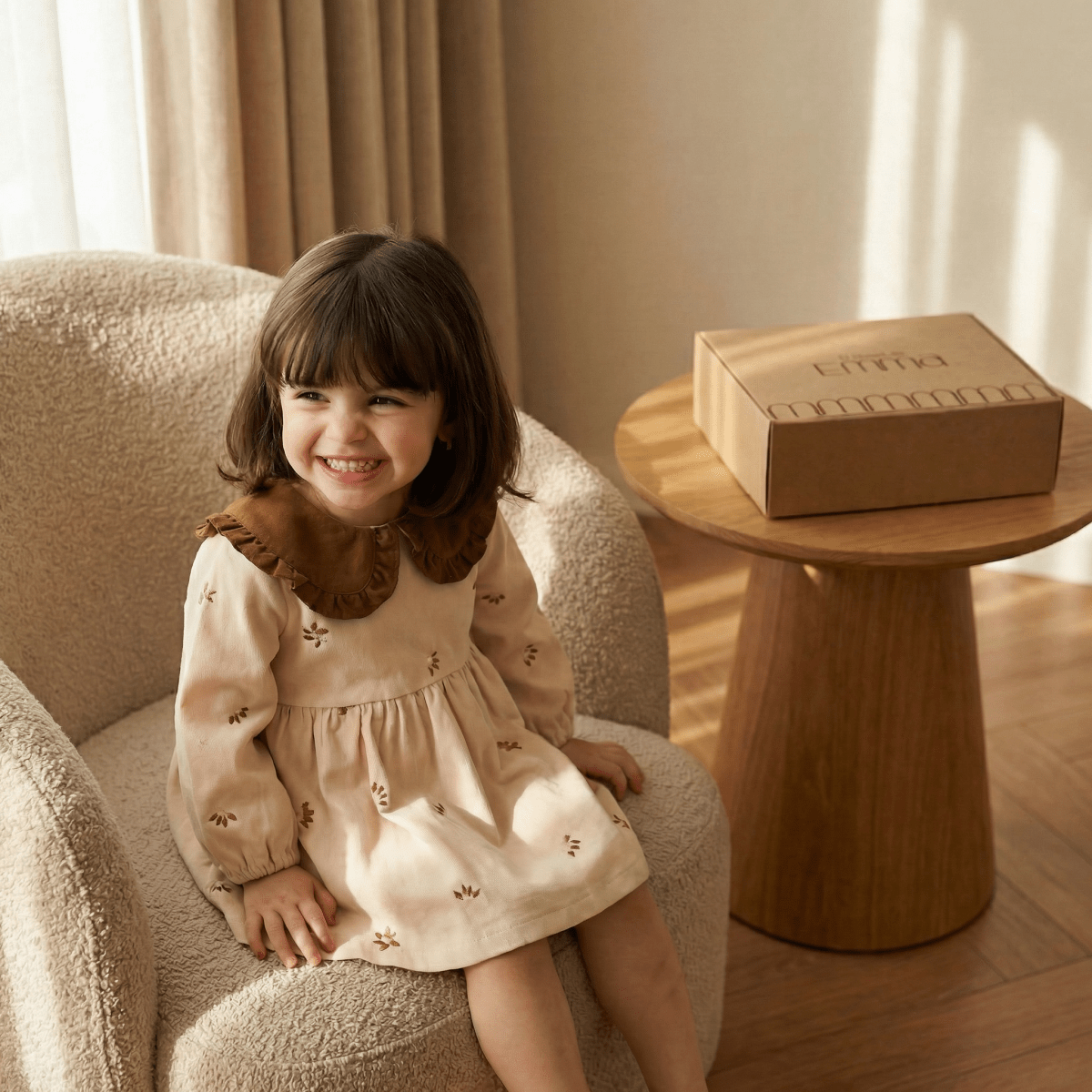 Vestido Crema Bordado Floral – Cuello Café | Vestido | Ropa de bebé y niña | El Closet de Emma