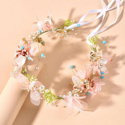 Diadema Floral con Mariposas Doradas y Cinta – Modelo Garden Whisper