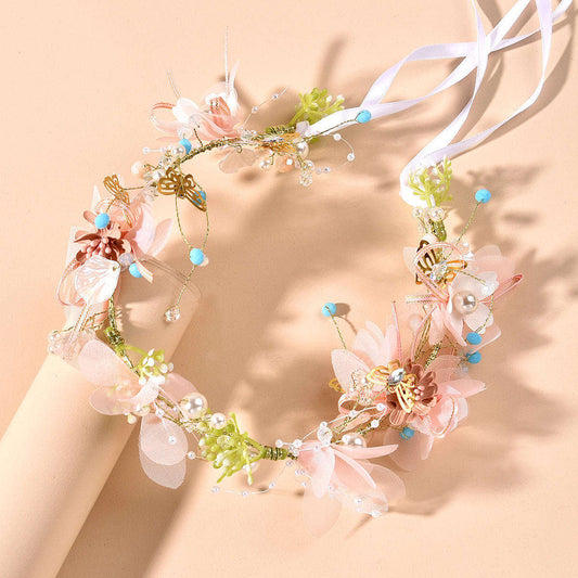 Diadema Floral con Mariposas Doradas y Cinta – Modelo Garden Whisper