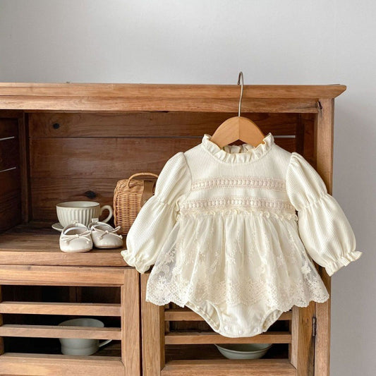 Enterizo Vintage con Encaje Floral