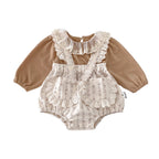 Enterizo Doble Pieza Beige con Tirantes y Cuello de Encaje