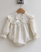 Body Ivory Bordado Inglés – Manga Larga